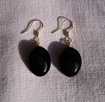 Boucles d’oreilles une pierre ovale en onyx et argent 925