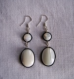 Boucles d’oreilles deux pierres ovales en nacre blanche et argent 925