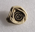 Broche cuir souple naturel