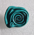 Broche cuir souple vert turquoise
