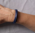 MINI BRACELET EN CUIR SOUPLE FROISSE BLEU FONCE