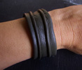 PETIT BRACELET CUIR FROISSE KAKI