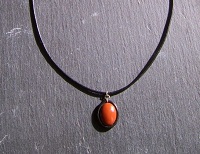 Pendentif jaspe rouge