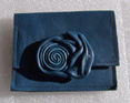 Porte monnaie porte cartes cuir souple bleu interm&eacute;diaire